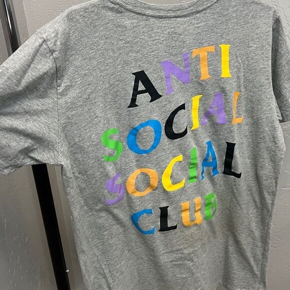 🔥 Anti Social Social Club Multicolor Lettering Gray Designer Tee Sz M - PERFECT - Picture 3 of 7
